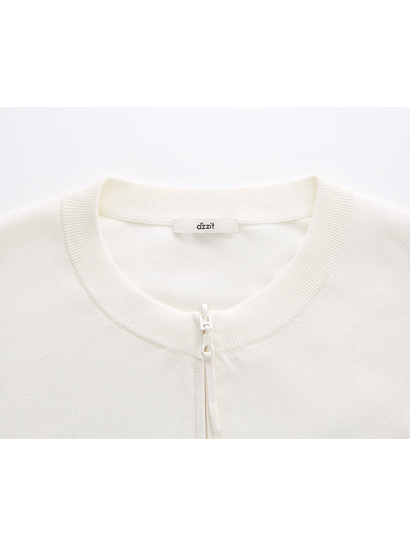 Embroidery Zipper Knit Top