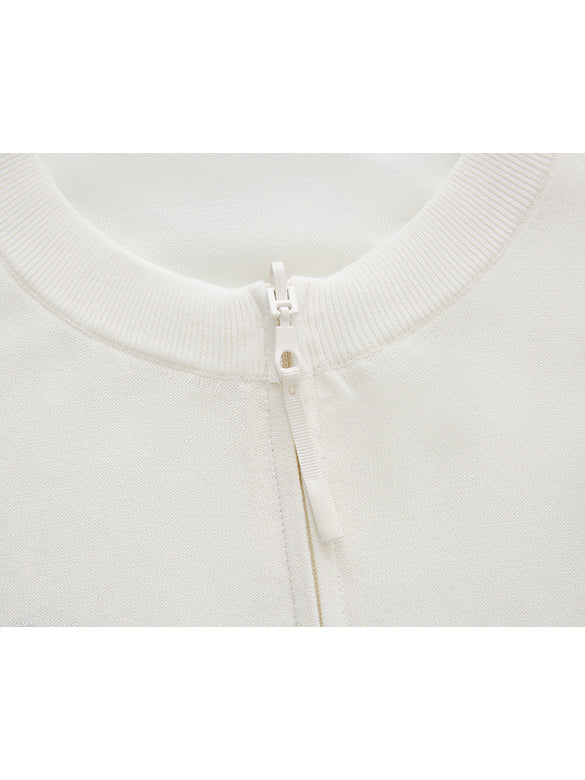 Embroidery Zipper Knit Top