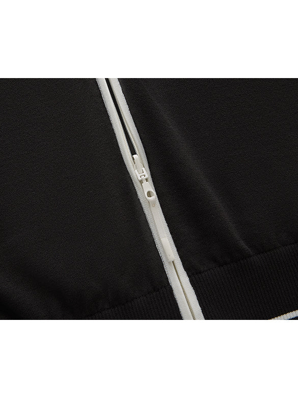 Embroidery Zipper Knit Top