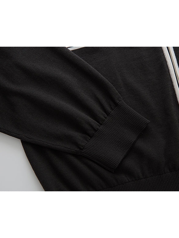 Embroidery Zipper Knit Top