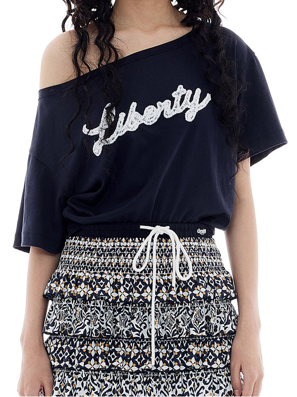Side Gather One-Shoulder T-shirt