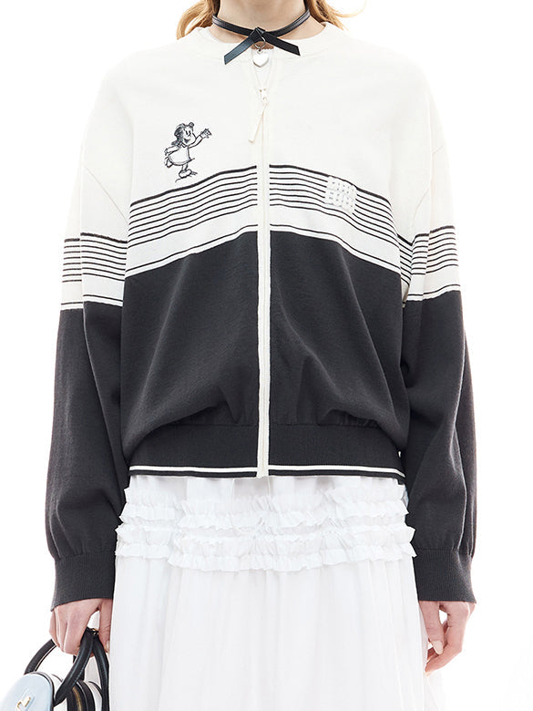 Embroidery Zipper Knit Top