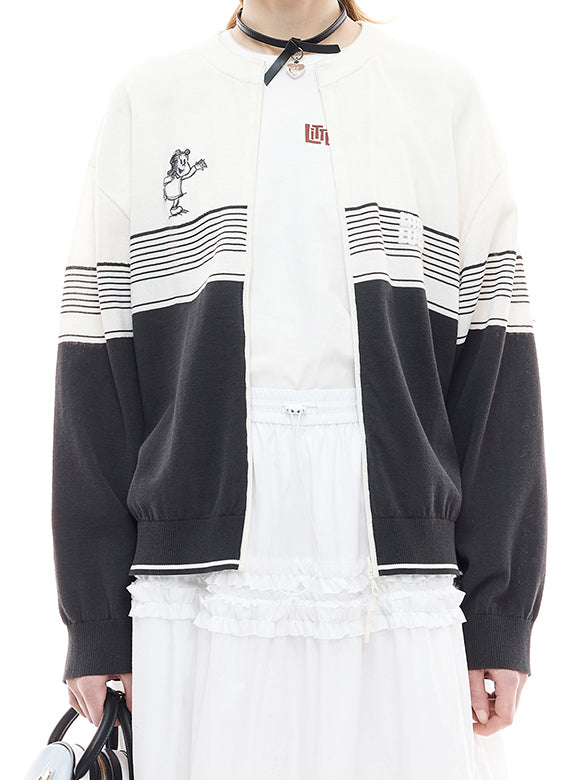 Embroidery Zipper Knit Top