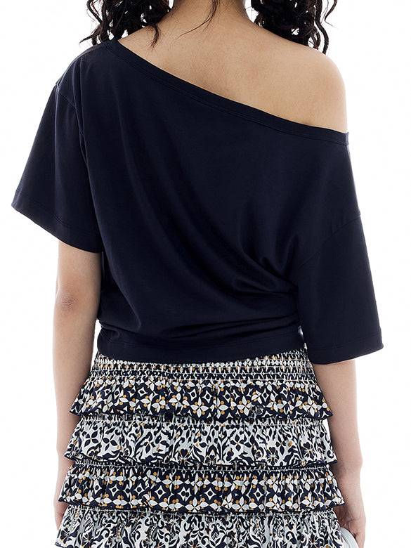 Side Gather One-Shoulder T-shirt