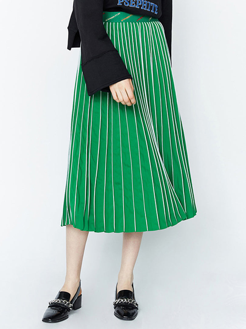 Piping Pleats Green Skirt