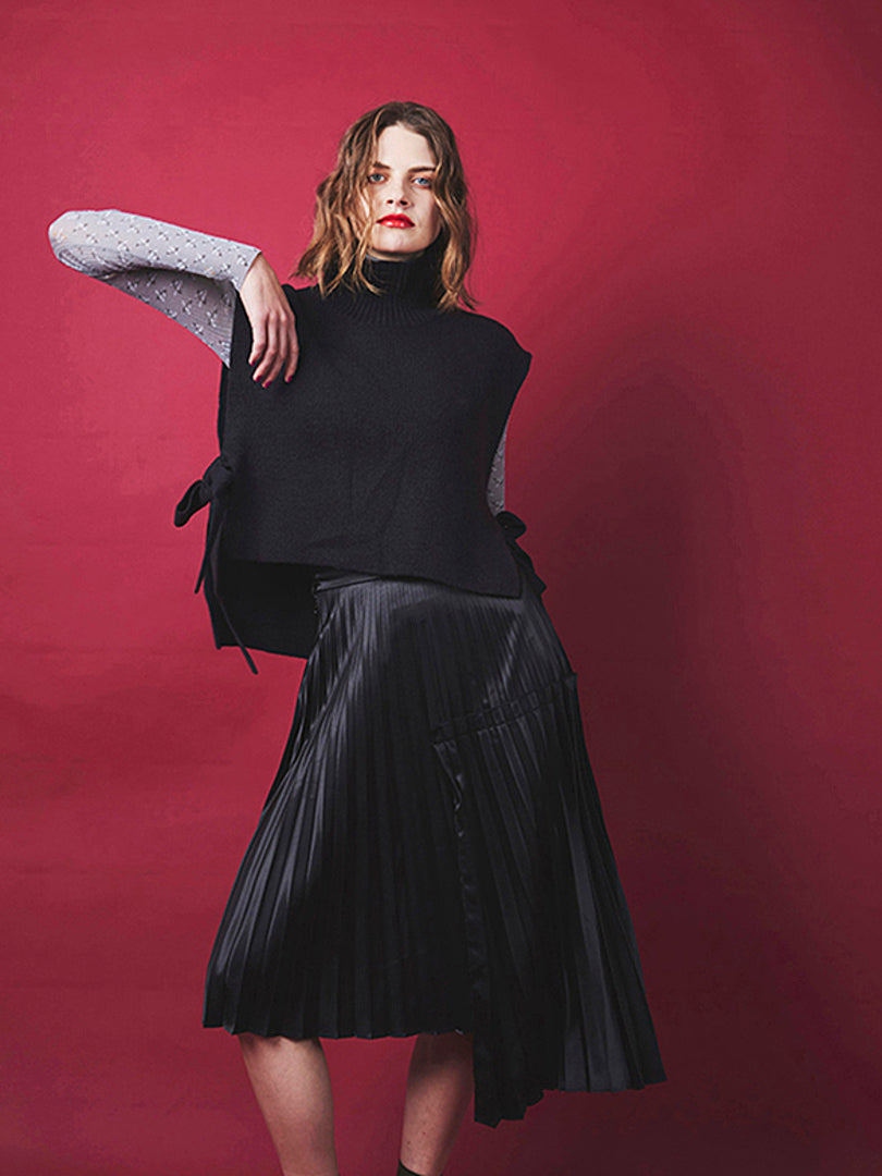 Asymmetry Design Pleats Skirt