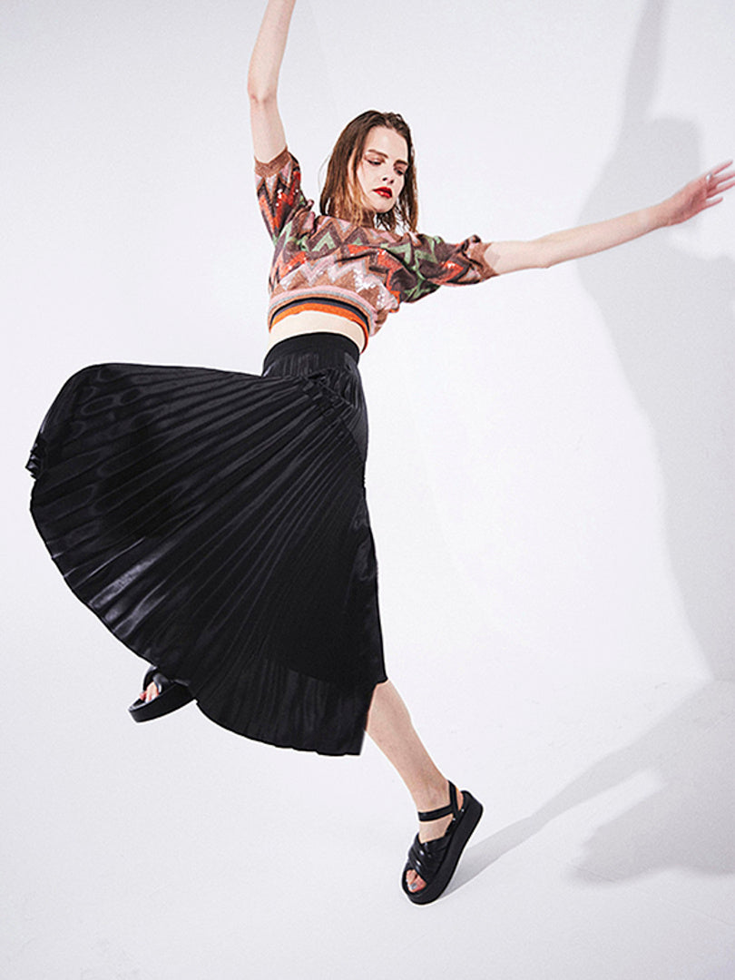 Asymmetry Design Pleats Skirt
