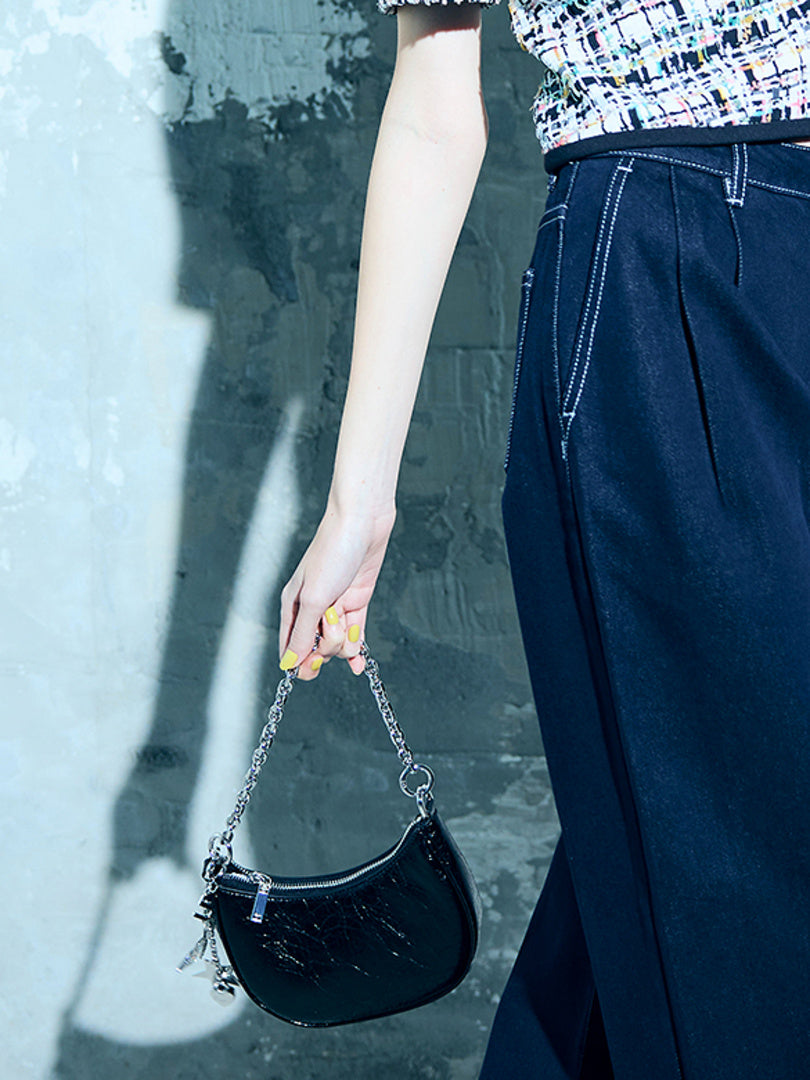Embossing Chain Bag