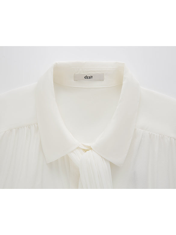 Bow-tie Gather Blouse