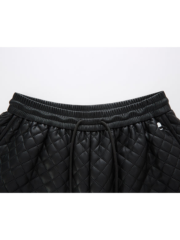 Fake Leather Quilting Short Pants