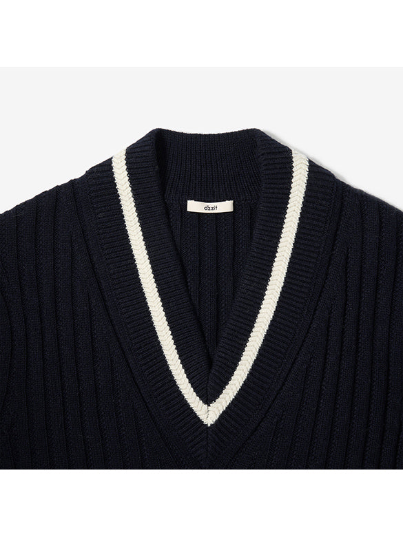 Boa Combination V-neck Knit