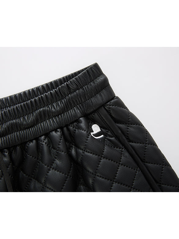 Fake Leather Quilting Short Pants
