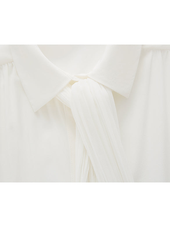 Bow-tie Gather Blouse