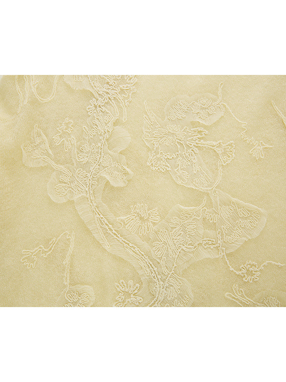 Flower Embroidery Knit Top