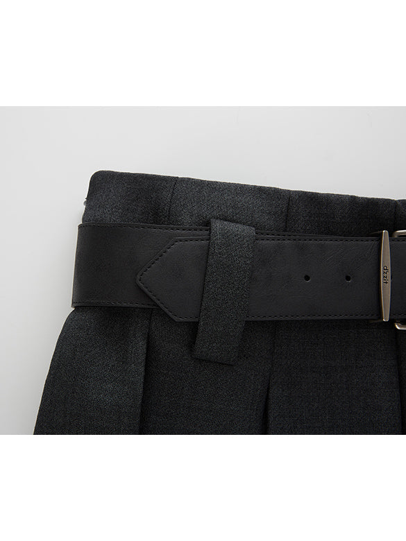 Pleats Belted Skirt