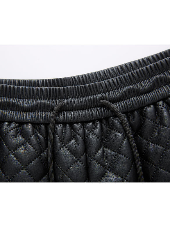 Fake Leather Quilting Short Pants