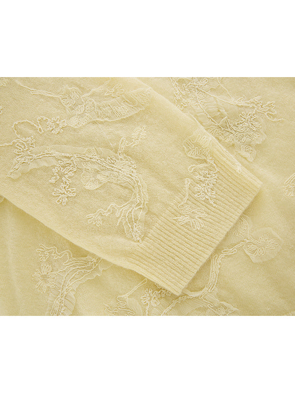 Flower Embroidery Knit Top