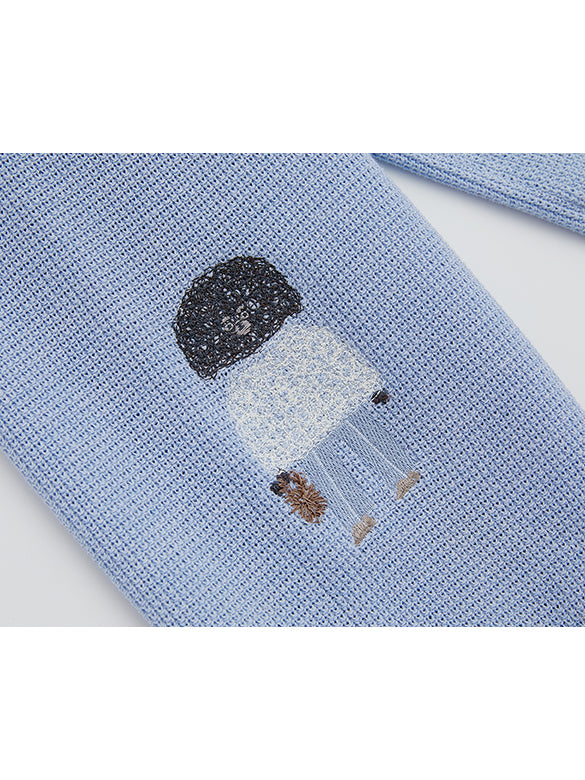 Embroidery Character Collar Knit