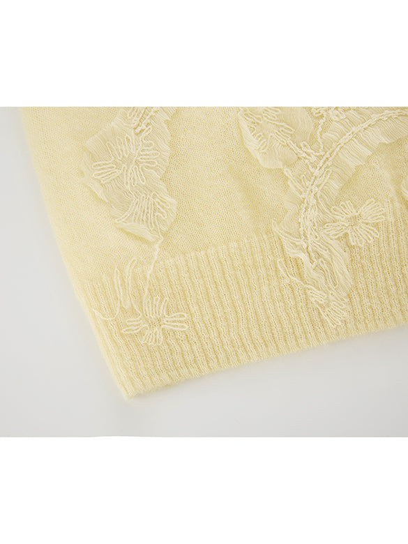 Flower Embroidery Knit Top