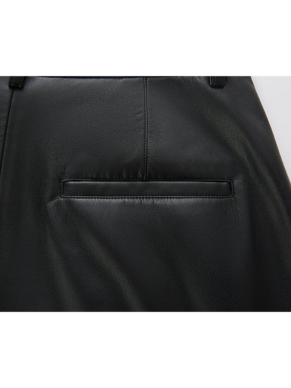 Fake Leather Belted Short Pants