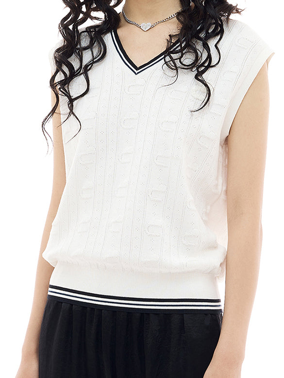 Bi-color Line Knit Vest