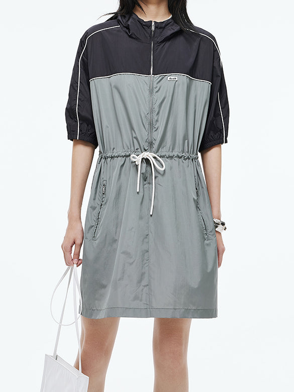 Bi-color Sporty Zipper Dress