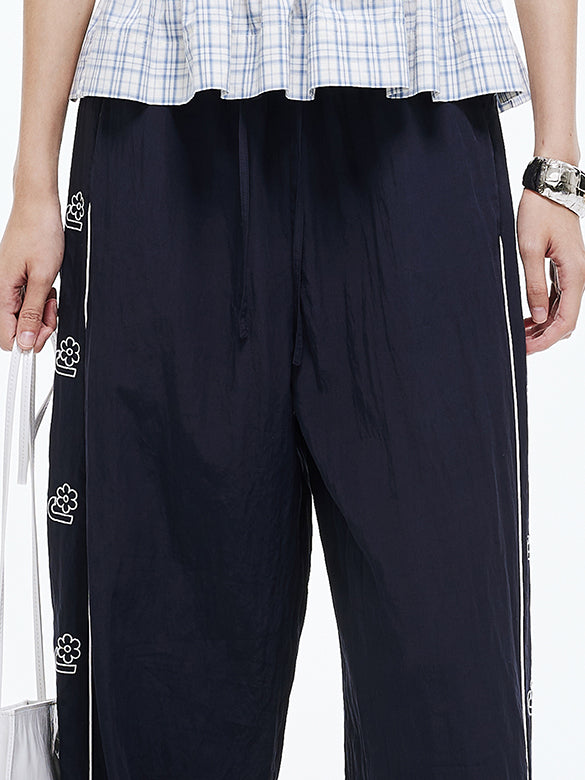 Logo Line Easy Pants