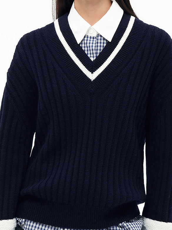 Boa Combination V-neck Knit