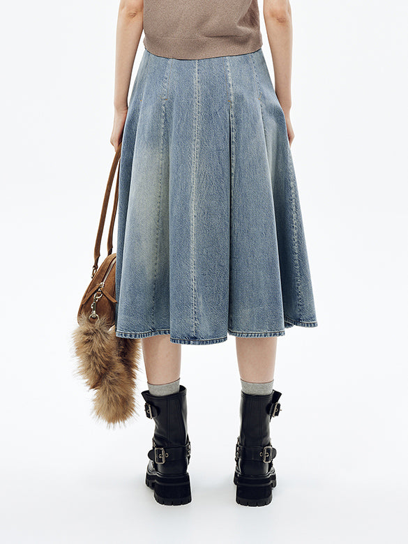 Tuck Design Denim Skirt