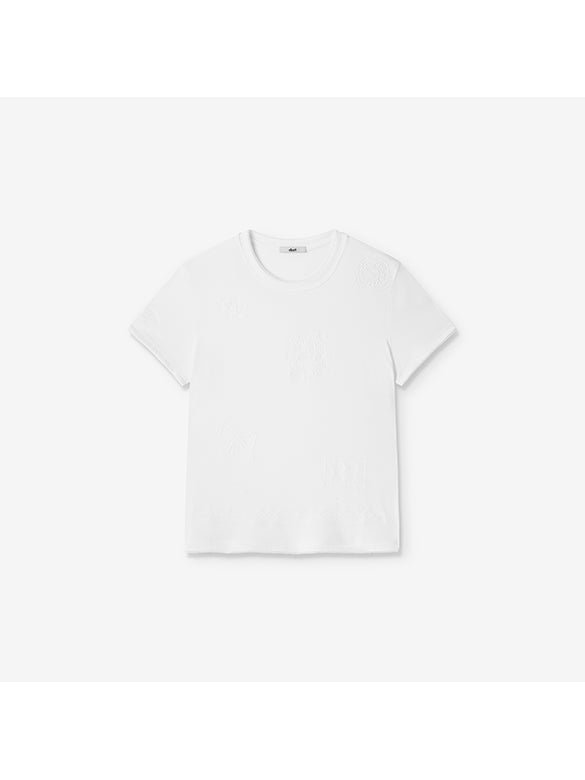 Embroidery Pattern T-shirt