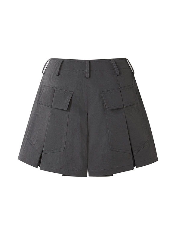 Tuck Short Pants