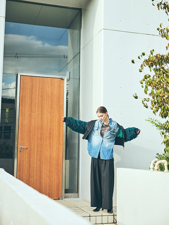 Gradation Color Badge Denim Shirt