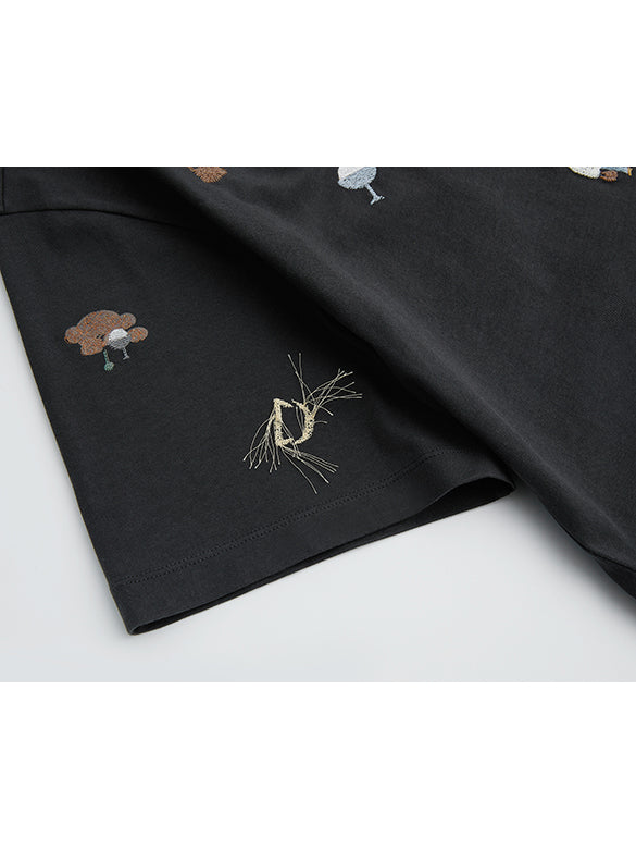 Embroidery Character Pattern T-shirt