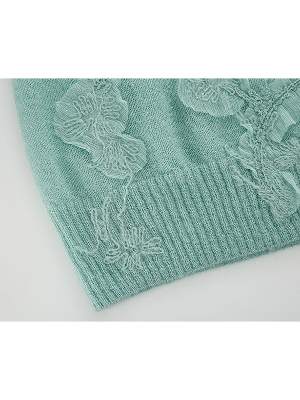 Flower Embroidery Knit Top