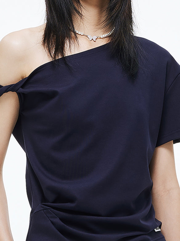 One-shoulder Design T-shirt