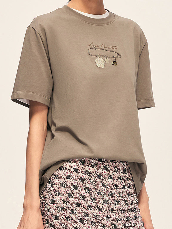 Embroidery Design T-shirt