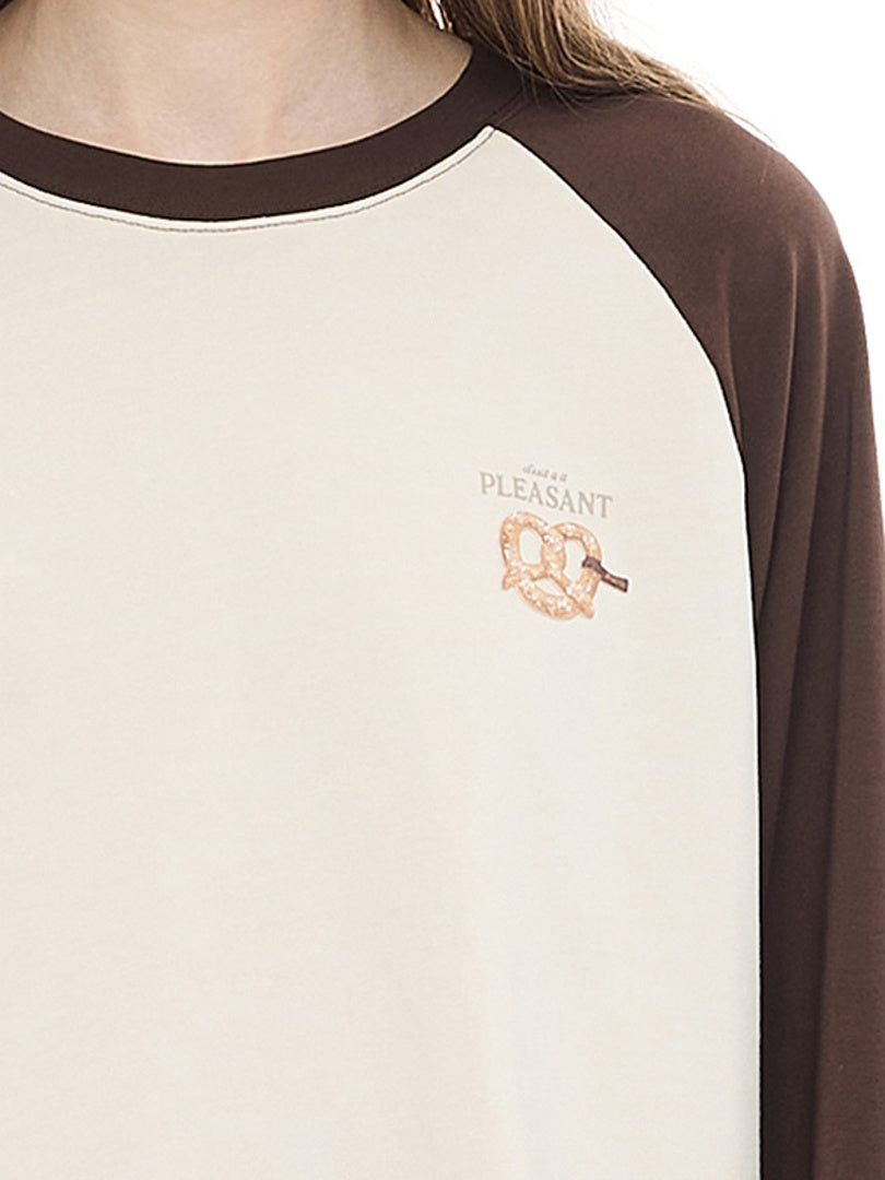 One-point Sweets Motif Raglan Sleeves T-shirt