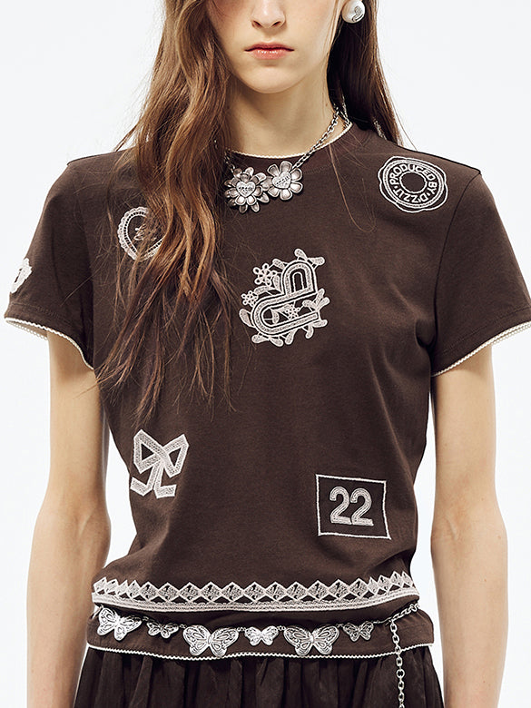 Embroidery Pattern T-shirt