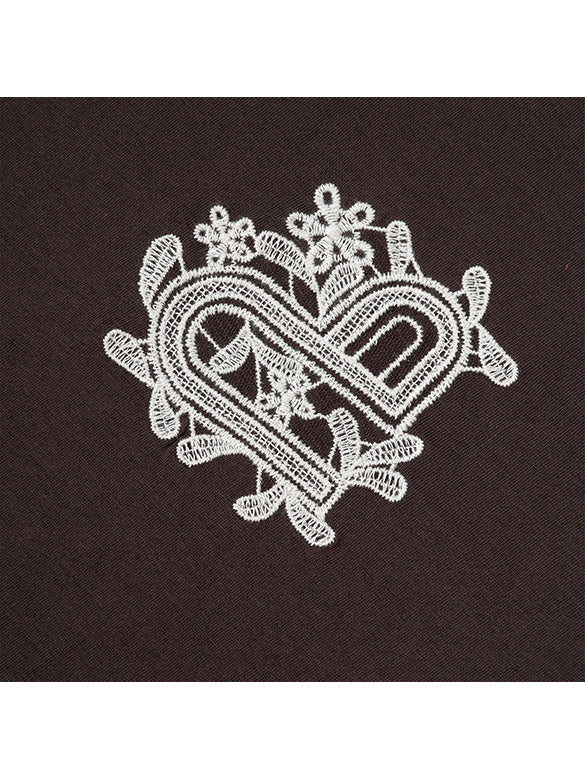 Embroidery Pattern T-shirt