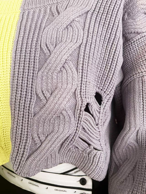 Bi-color Damage Off-shoulder Cable Short Knit