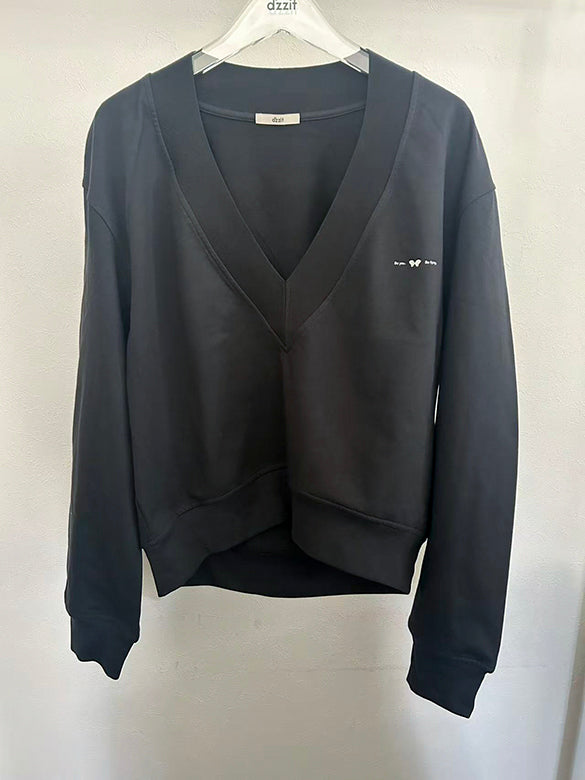 V-neck Sweatshirt