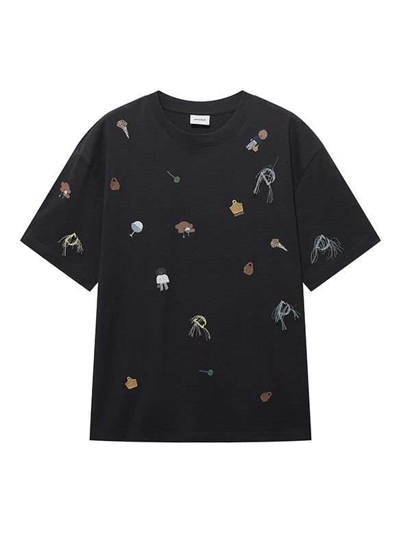 Embroidery Character Pattern T-shirt