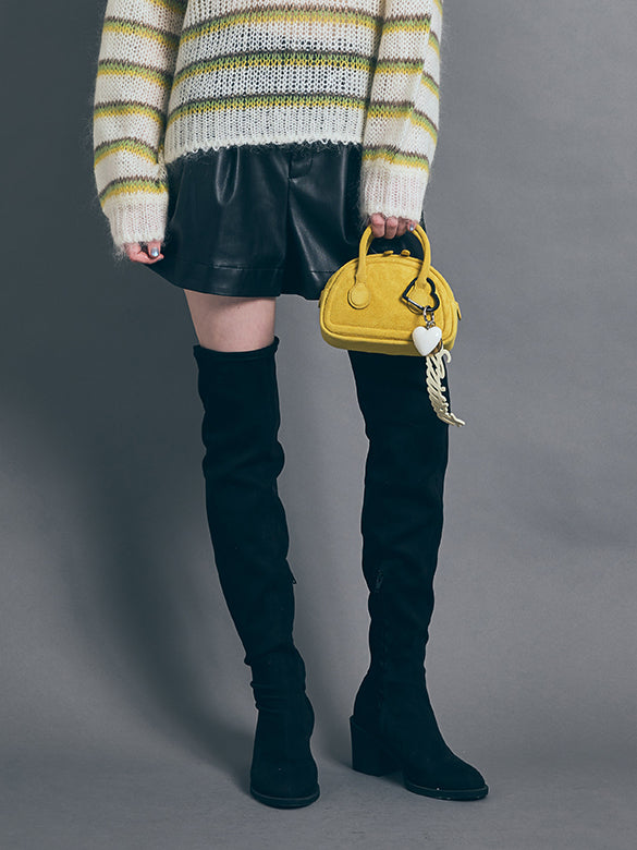 Fake Leather Belted Short Pants
