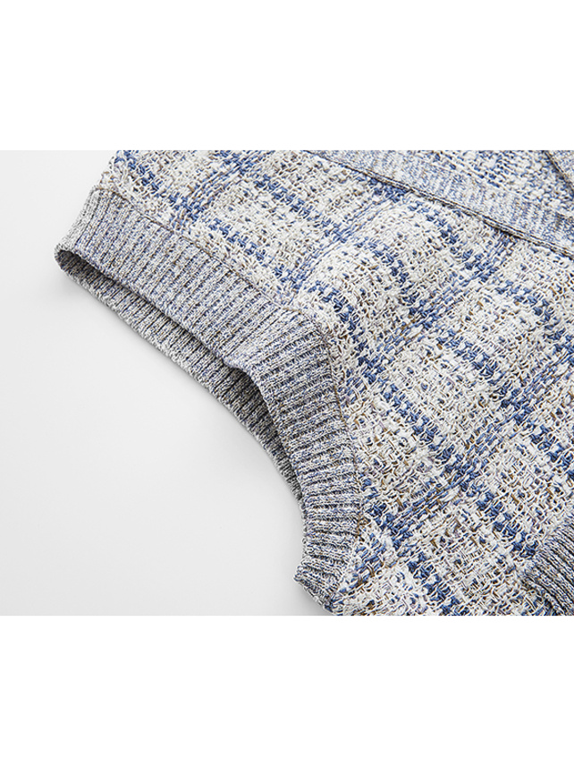 Blue × Gray Checkered Knit Vest
