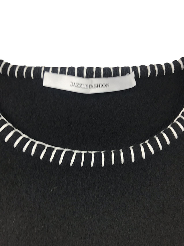 Stitch Piping Design Sleeveless Knit