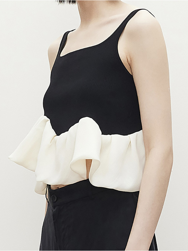 Hem Frill Top