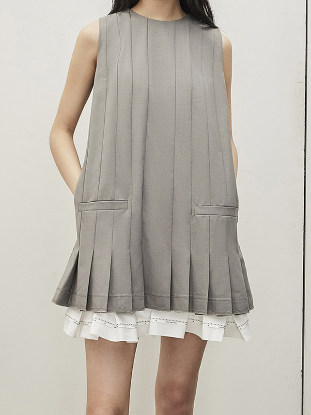 Hem Tape Tuck Dress