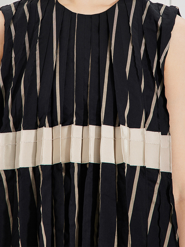 Stripe Pleats Dress