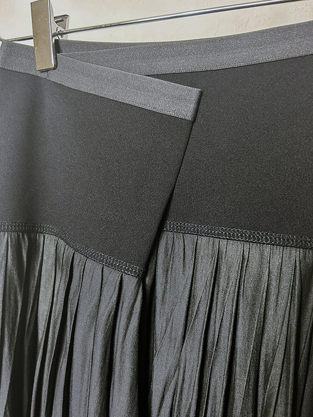 Pleats Chiffon Design Skirt