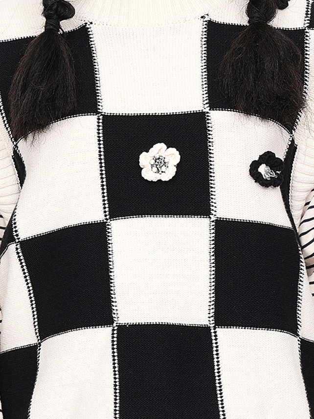 Flower Motif Checkered Knit Vest